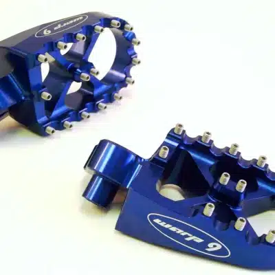 blue footpegs